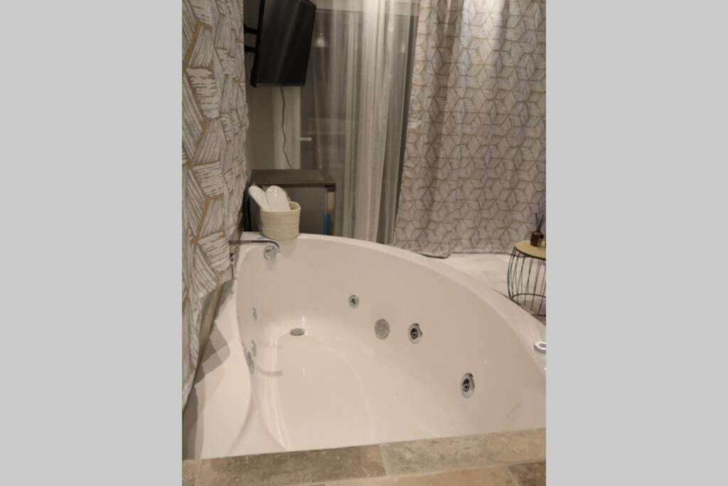 360° View Suites Tan Neápolis Εξωτερικό φωτογραφία